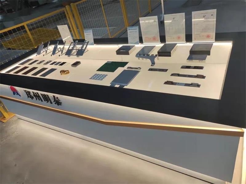 河南省委书记楼阳生、省长王凯莅临华亿网页版子公司明晟新材料参观调研